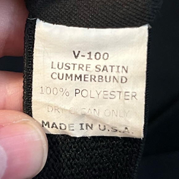 Men’s Lustre Satin Adjustable Black Cummerbund - Picture 6 of 10